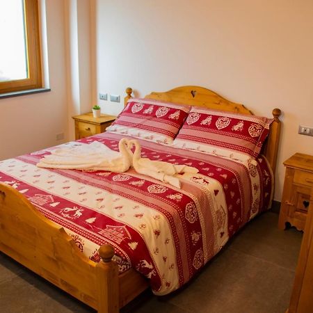 Sole Agriturismo Locatello ภายนอก รูปภาพ