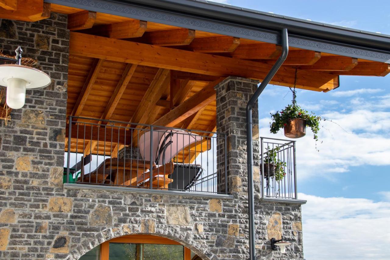 Sole Agriturismo Locatello ภายนอก รูปภาพ